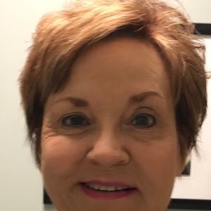 Meet your Posher, Denise